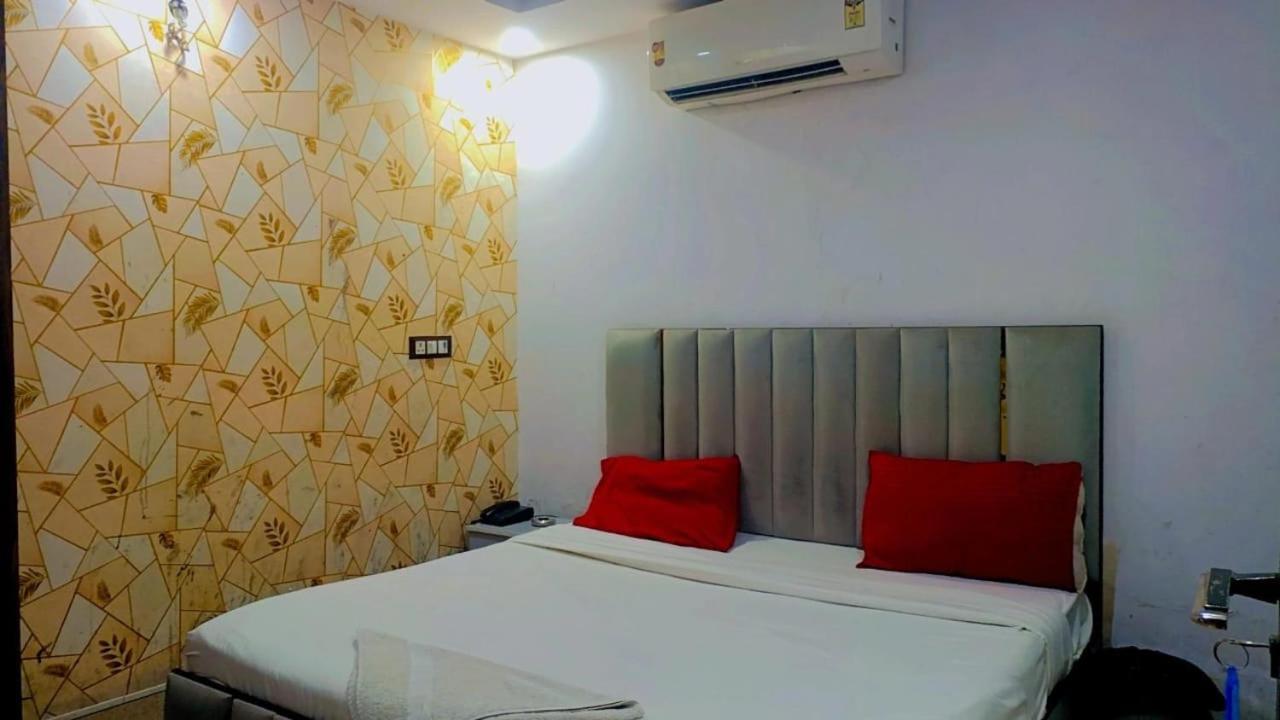 Hotel Vcr Inn Hotel